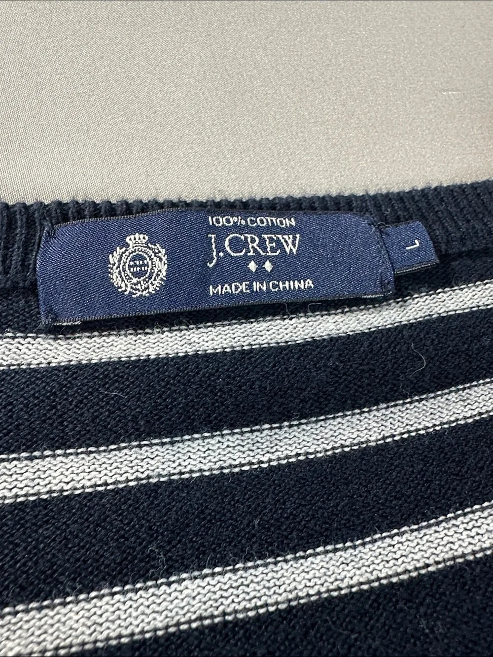J. Crew Sweater Large Navy Light Blue Striped V-Neck